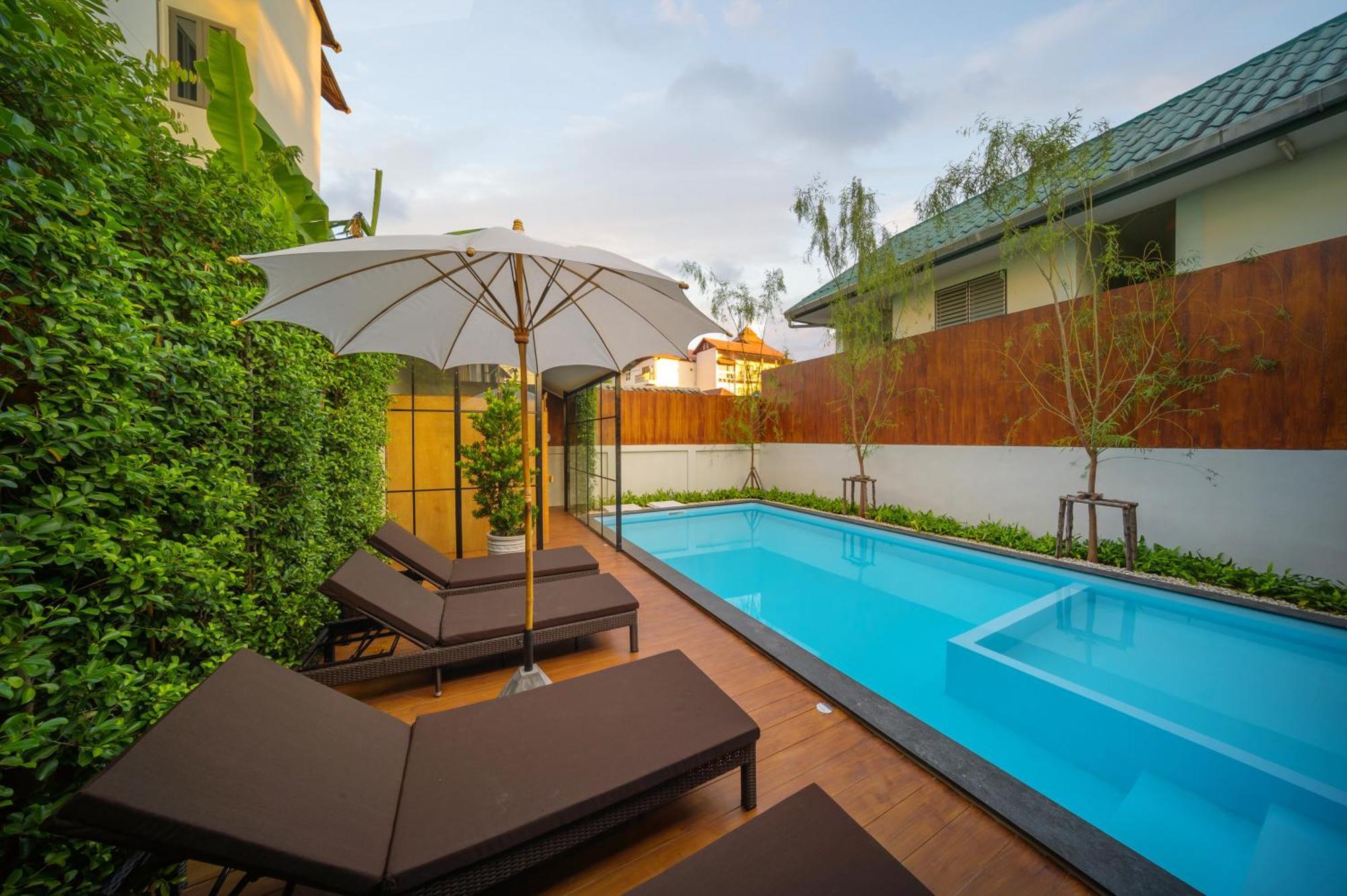The Wing Lanna Hotel Chiang Mai Bagian luar foto